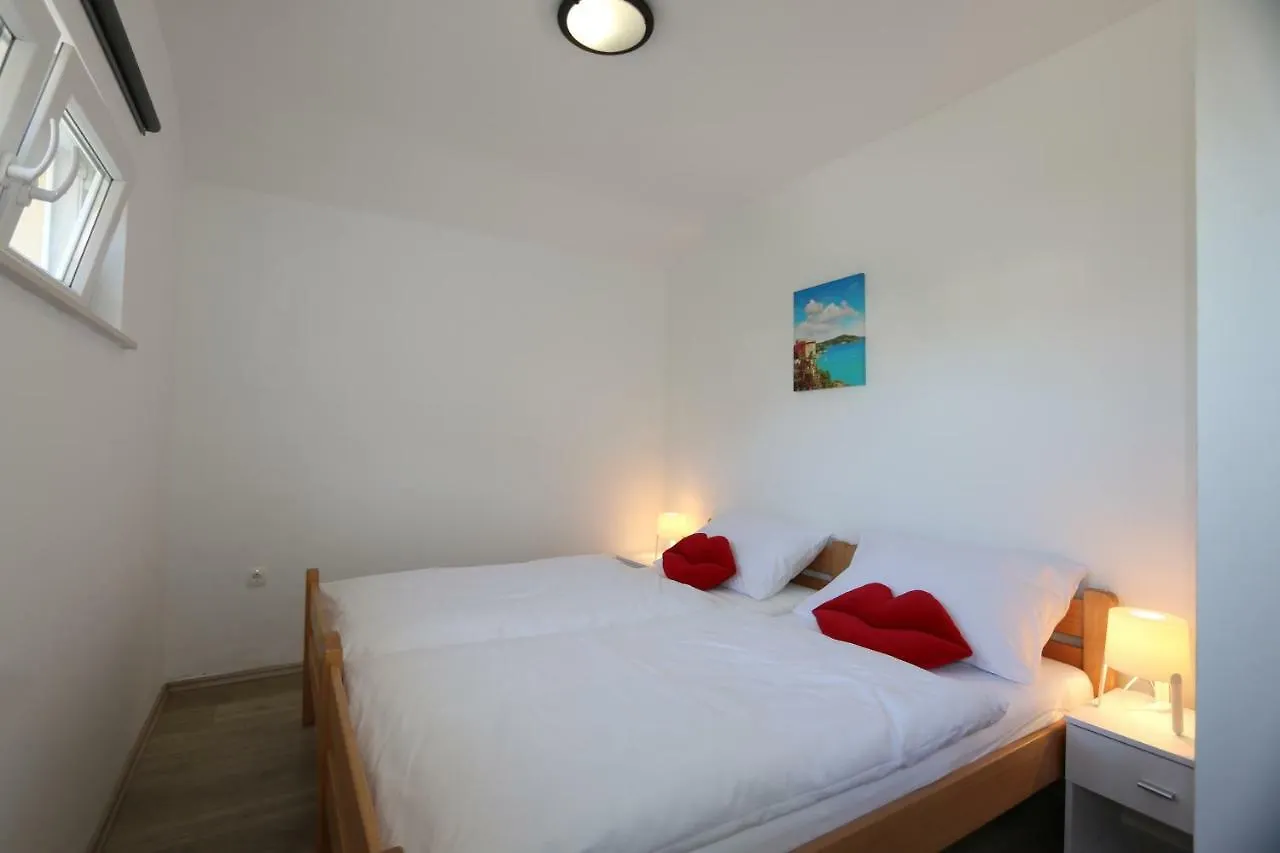 Apartman Ema Malinska