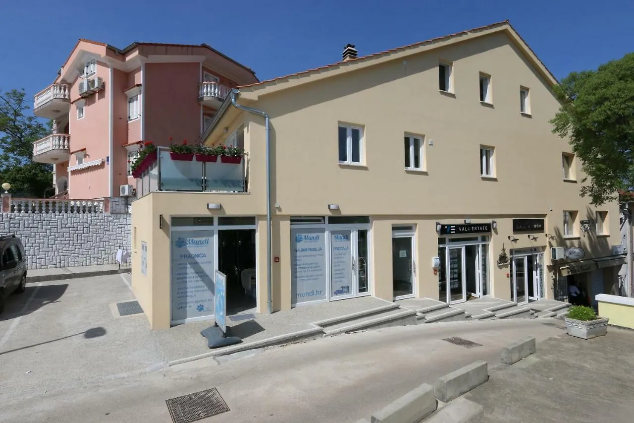 Apartman Ema Malinska Apartment
